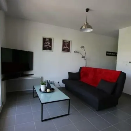 Joli Moderne